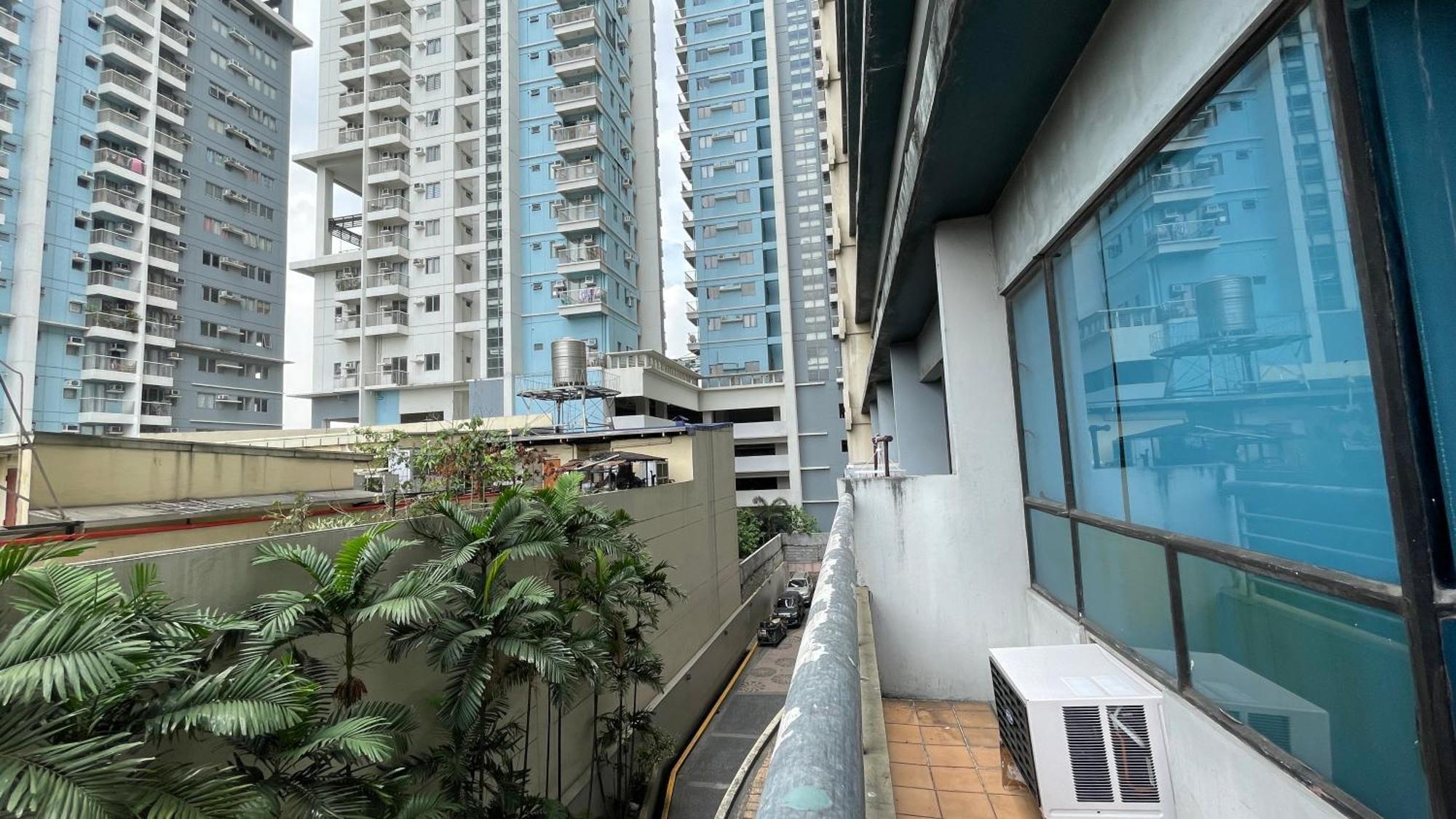 The Garden Heights Condominium Cidade Quezon Exterior foto